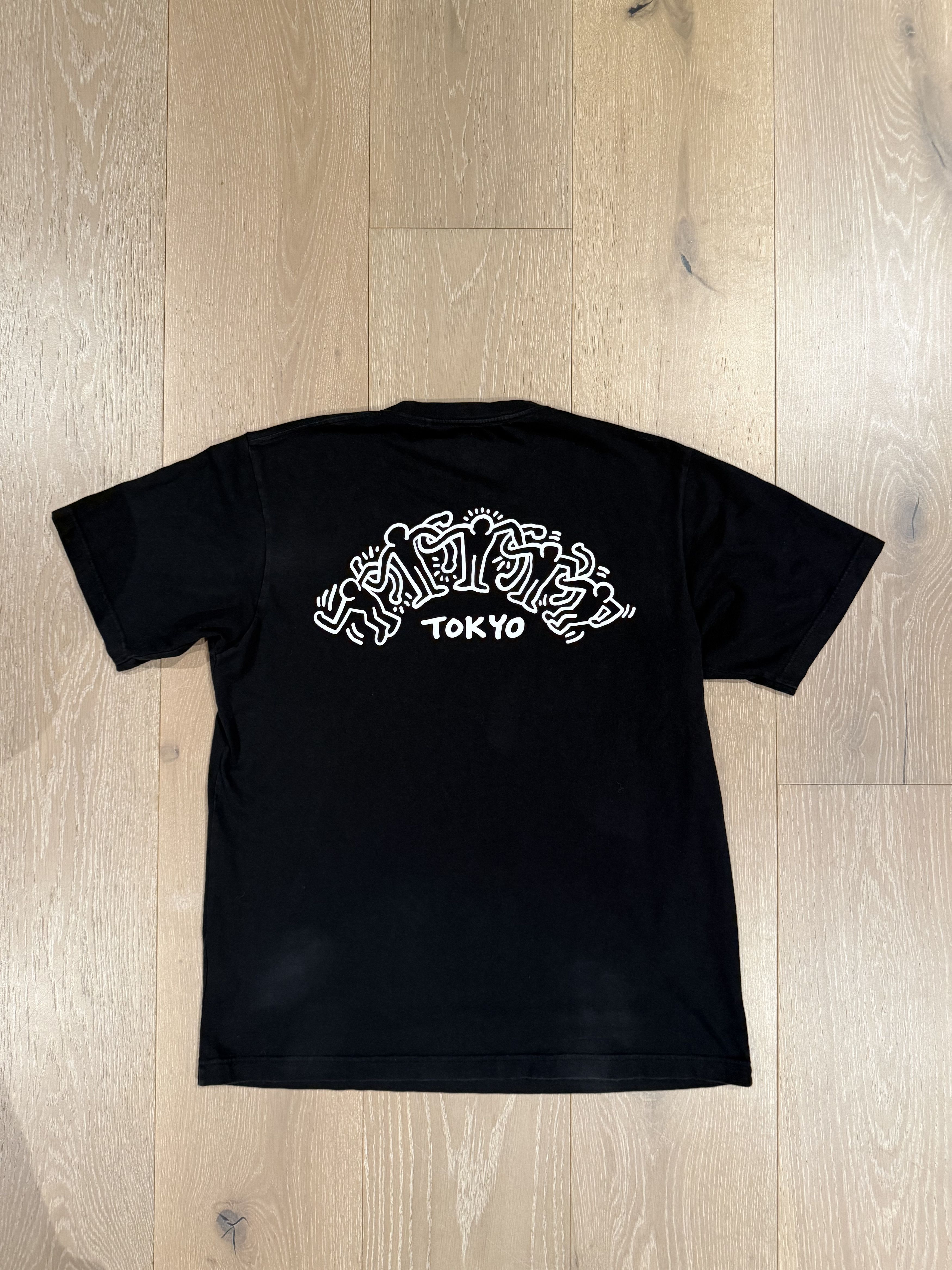 Uniqlo 💚 Uniqlo x Keith Haring Tokyo Short Sleeve Tee Black Size US L / EU 52-54 / 3 - 6 Thumbnail