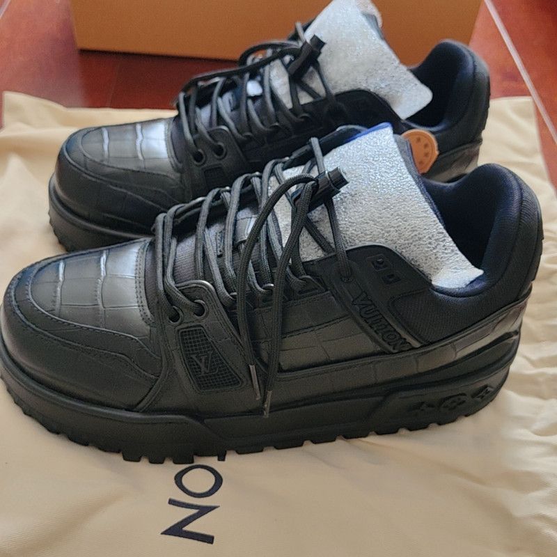 Louis Vuitton Louis Vuitton Trainer Maxi Leather Sneakers for Everyone -2 Size US 8 / EU 41 - 1 Thumbnail