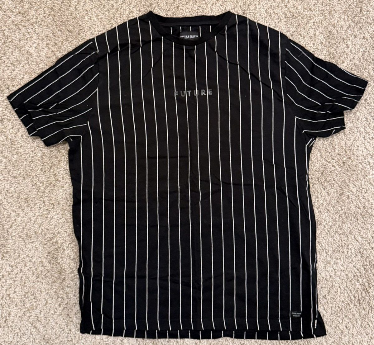 Denim & Flower Denim & Flower “FUTURE” Pinstripe Tee Size US L / EU 52-54 / 3 - 1 Thumbnail