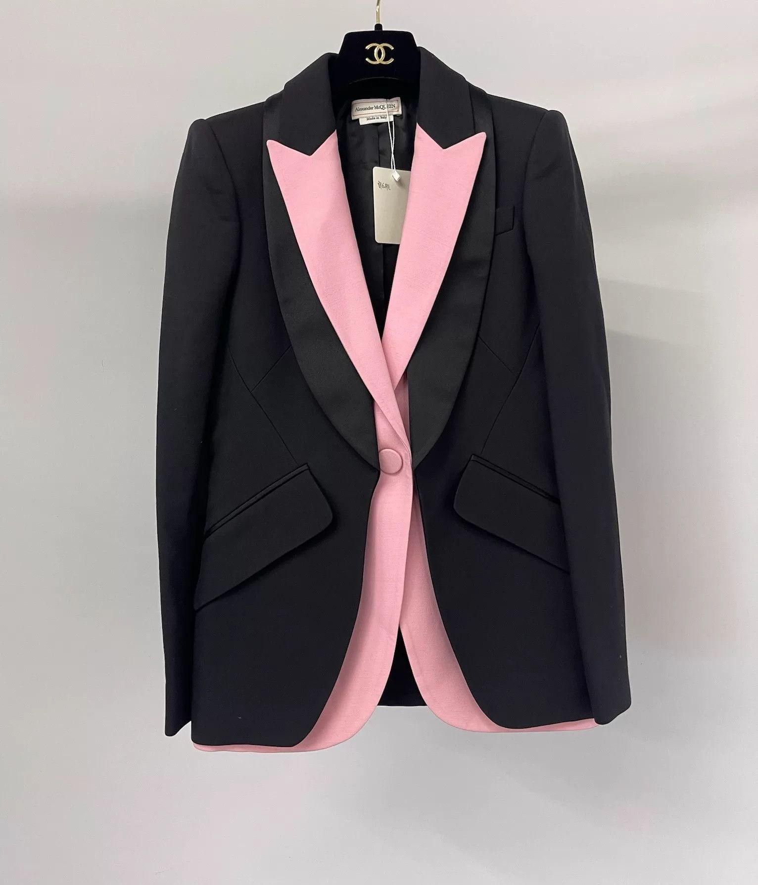 Alexander McQueen Alexander McQueen Pink Black Colorblock Blazer Size M / US 6-8 / IT 42-44 - 1 Thumbnail