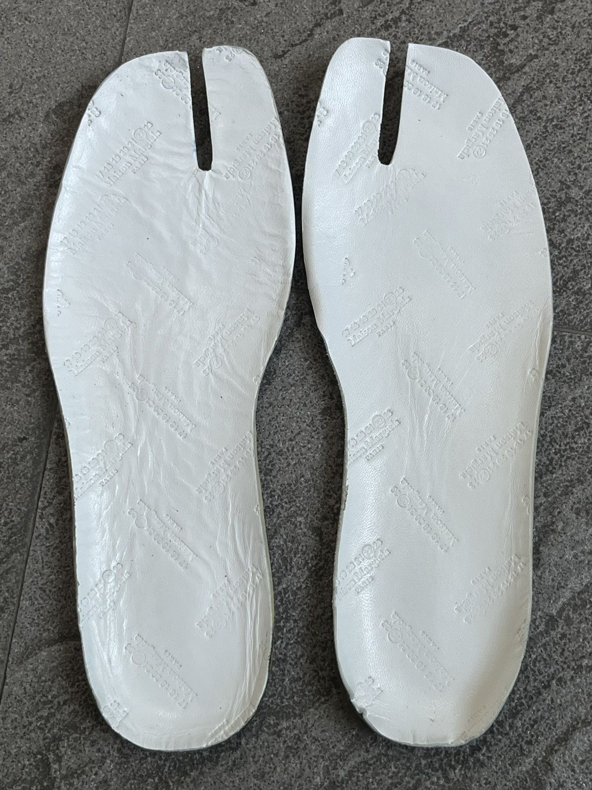 Maison Margiela Maison Margiela Tabi Ankle Boots EU41 Size US 8 / EU 41 - 10 Thumbnail