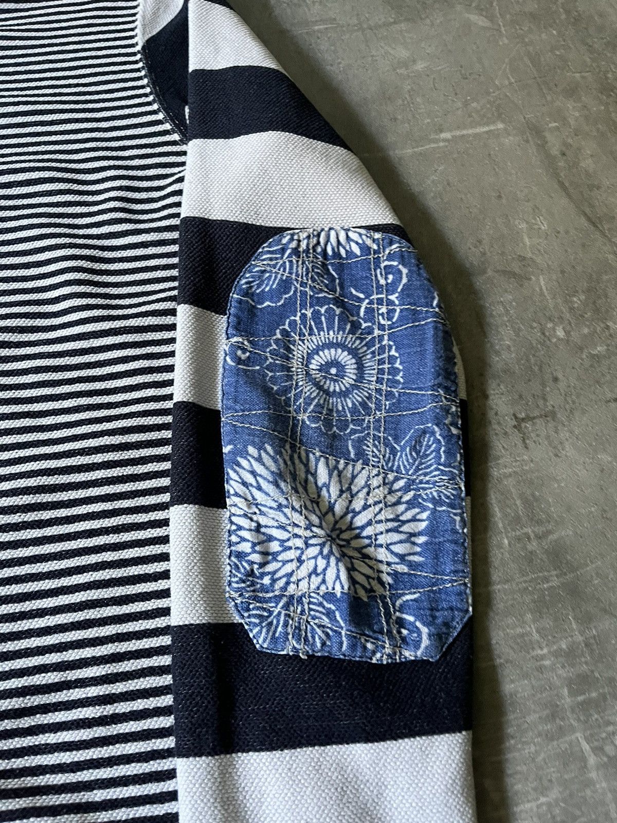 Comme des Garcons Comme des Garcons Junya Watanabe striped sweatshirt rare Size US L / EU 52-54 / 3 - 3 Thumbnail