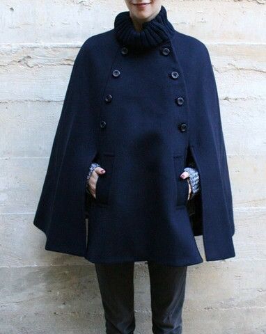 A.P.C. Navy Cape Size S / US 4 / IT 40 - 1 Thumbnail