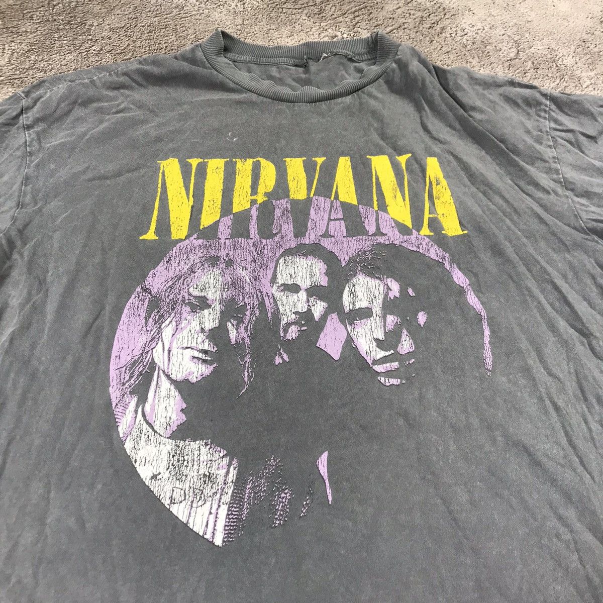 Vintage Vintage 90s Nirvana Band Tee Sun Faded Grunge Graphic Boxy S Size US S / EU 44-46 / 1 - 2 Thumbnail
