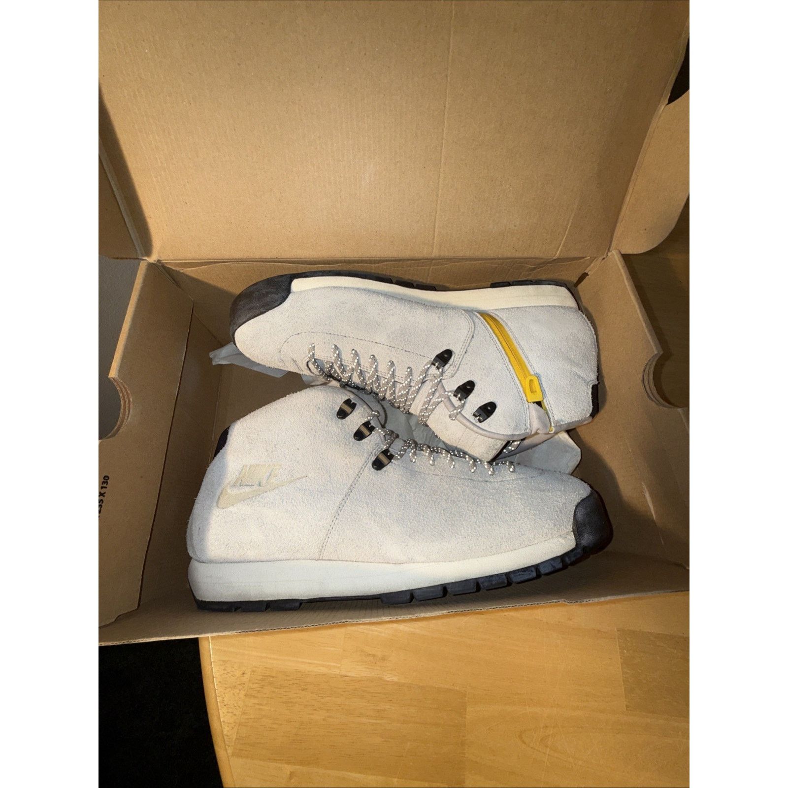Nike Size 13 - Nike ACG Air Magma TZ Matte Silver Size US 13 / EU 46 - 8 Thumbnail