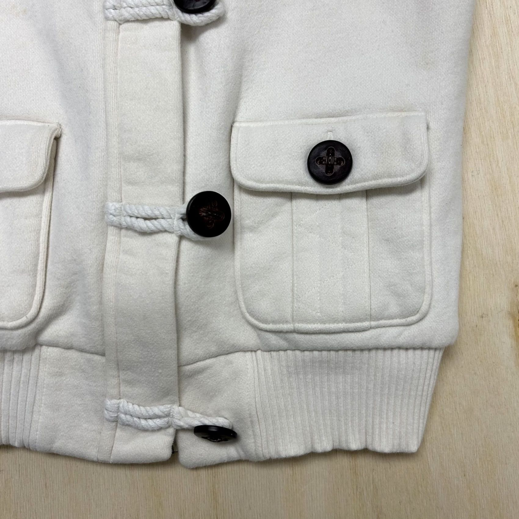 Old Navy Old Navy Vest Womens Small White Fleece Button Front Pockets Sherpa Lined Size S / US 4 / IT 40 - 2 Thumbnail