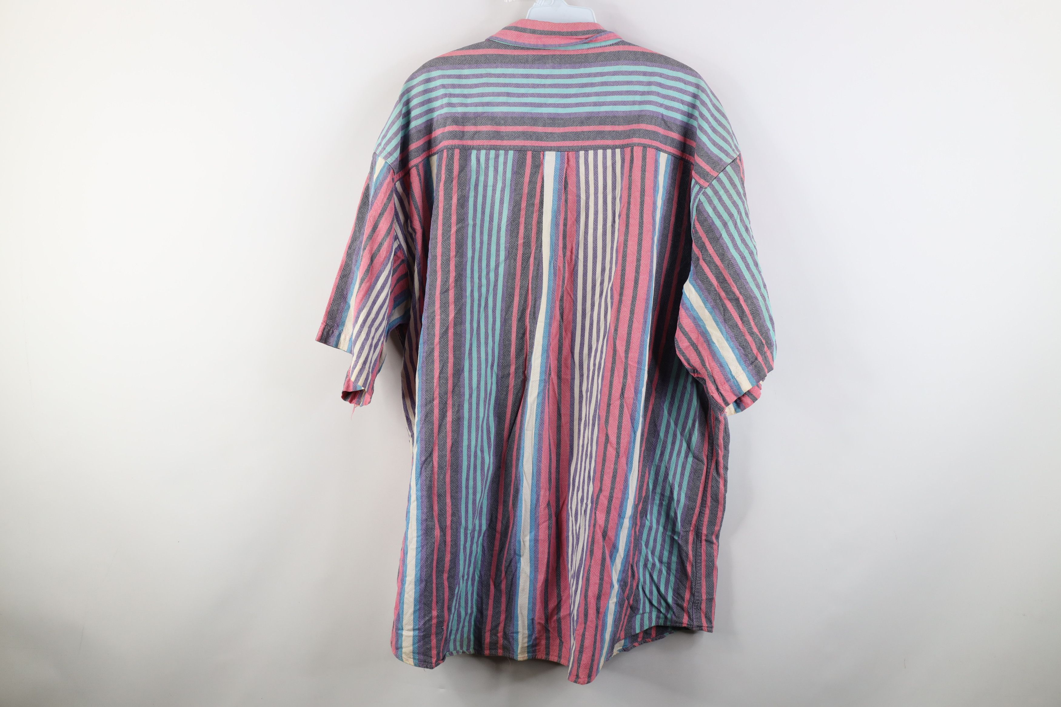 Vintage Vintage 90s Streetwear Block Short Sleeve Button Down Shirt Size US XXL / EU 58 / 5 - 12 Thumbnail