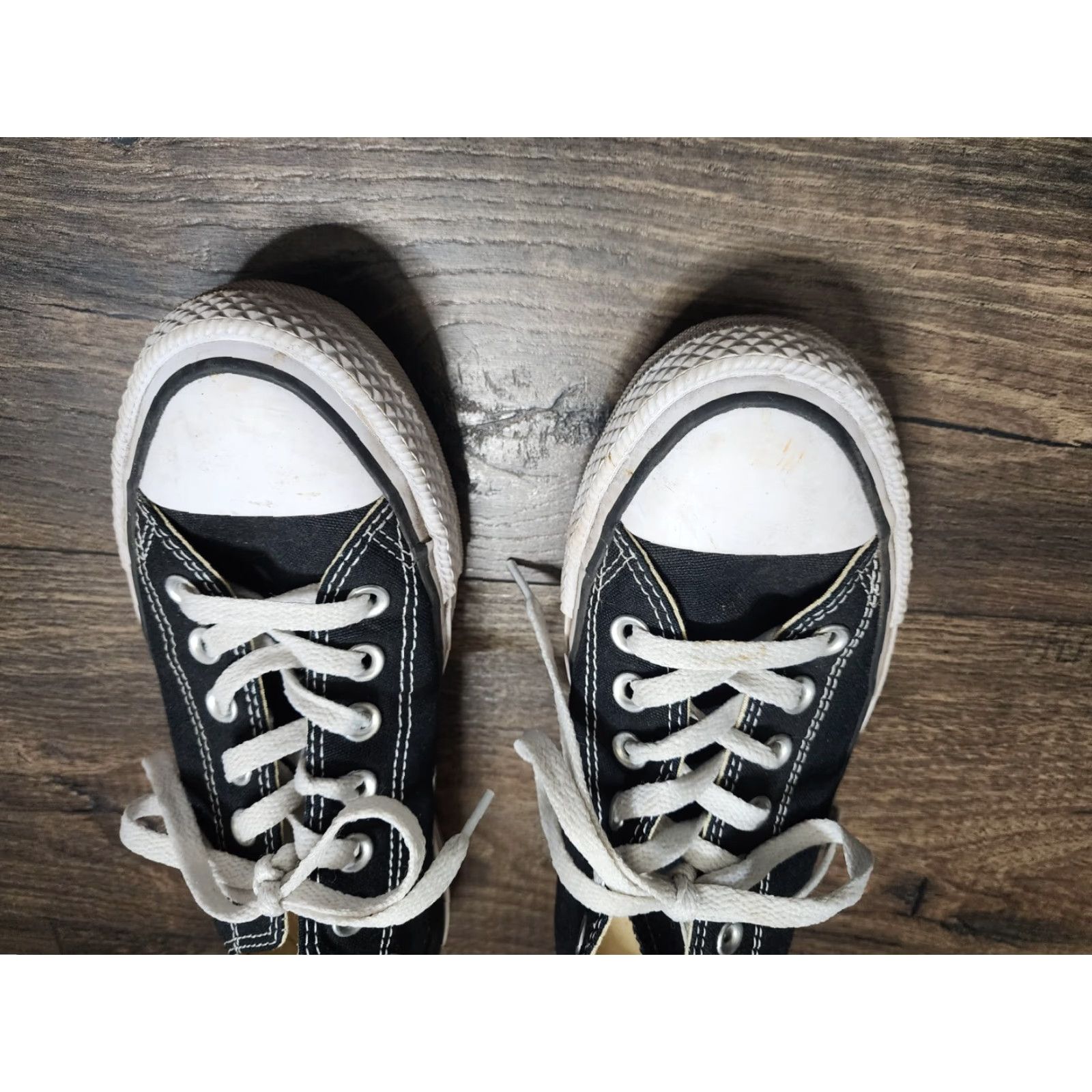 Converse Converse All Star Sneaker Unisex Adults Black Low Top M 6 Shoes BK Casual Sneakers Chuck Taylor Size US S / EU 44-46 / 1 - 3 Thumbnail