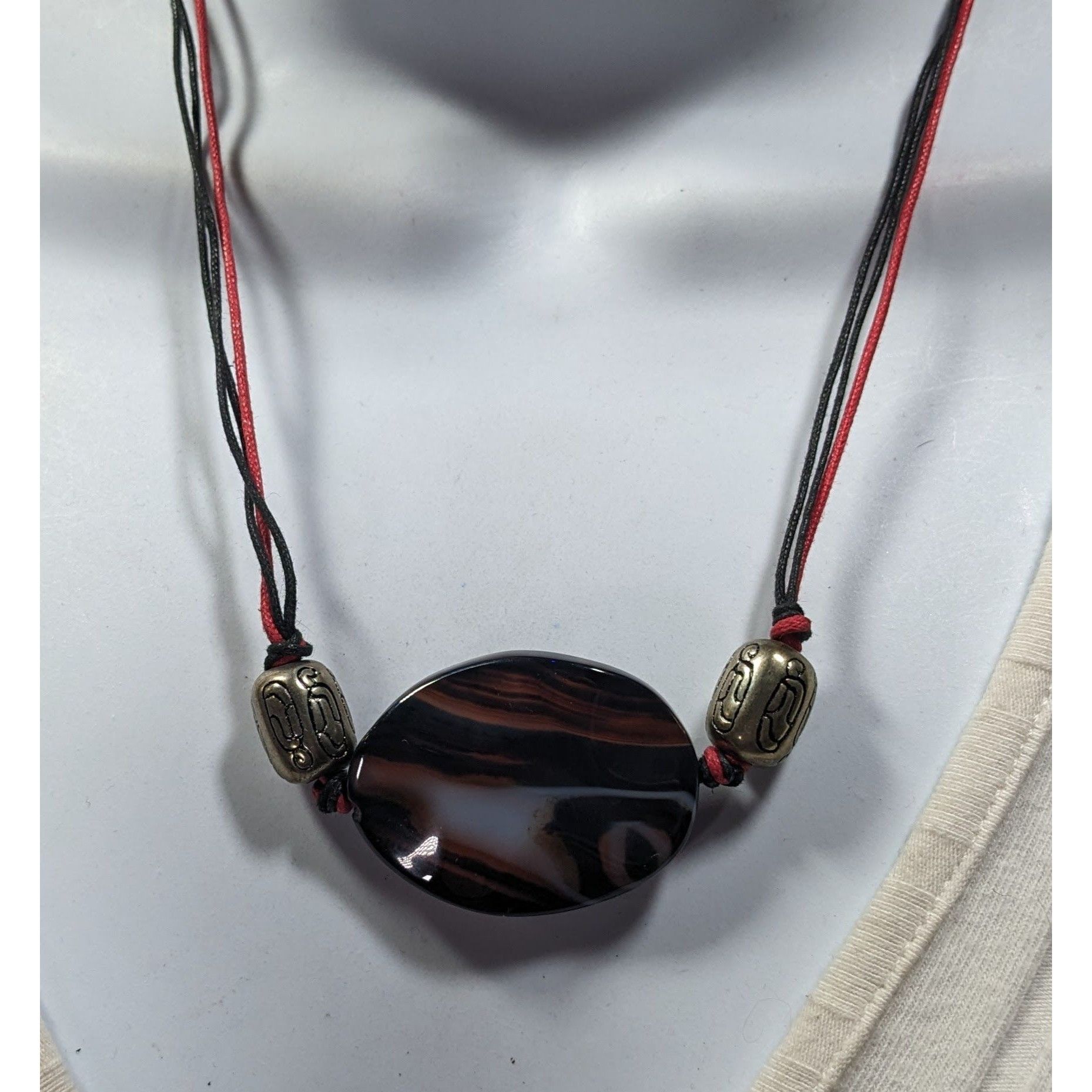 Other Handmade Connection Stone Red And Black Pendant Necklace Size ONE SIZE - 4 Thumbnail