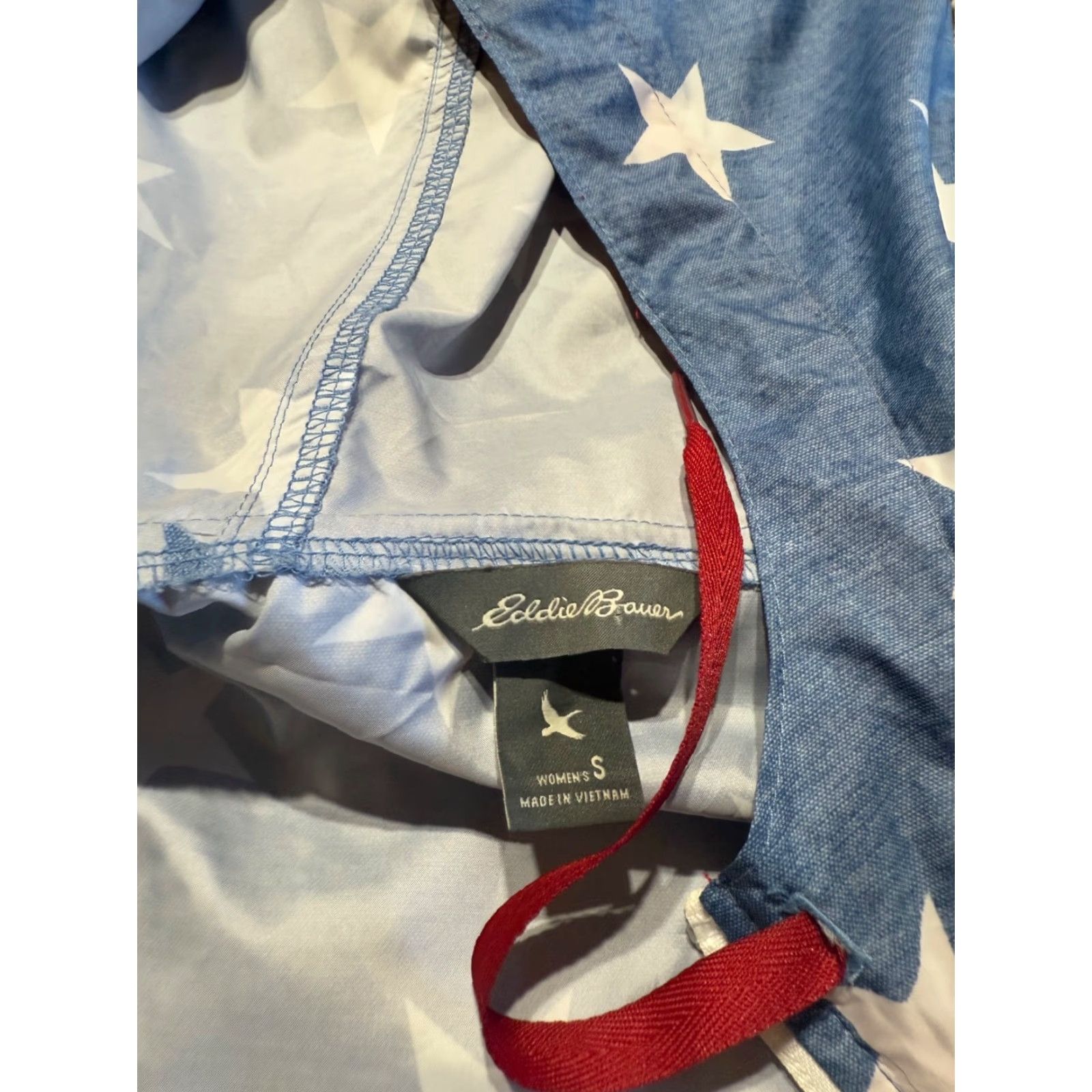 Eddie Bauer Eddie Bauer Womens Jacket Small Lightweight Windbreaker Stars Geometric Blue Polyester Zip Casual Regular Sleeve Windbreaker Mens Womens Girls? Size S / US 4 / IT 40 - 5 Thumbnail