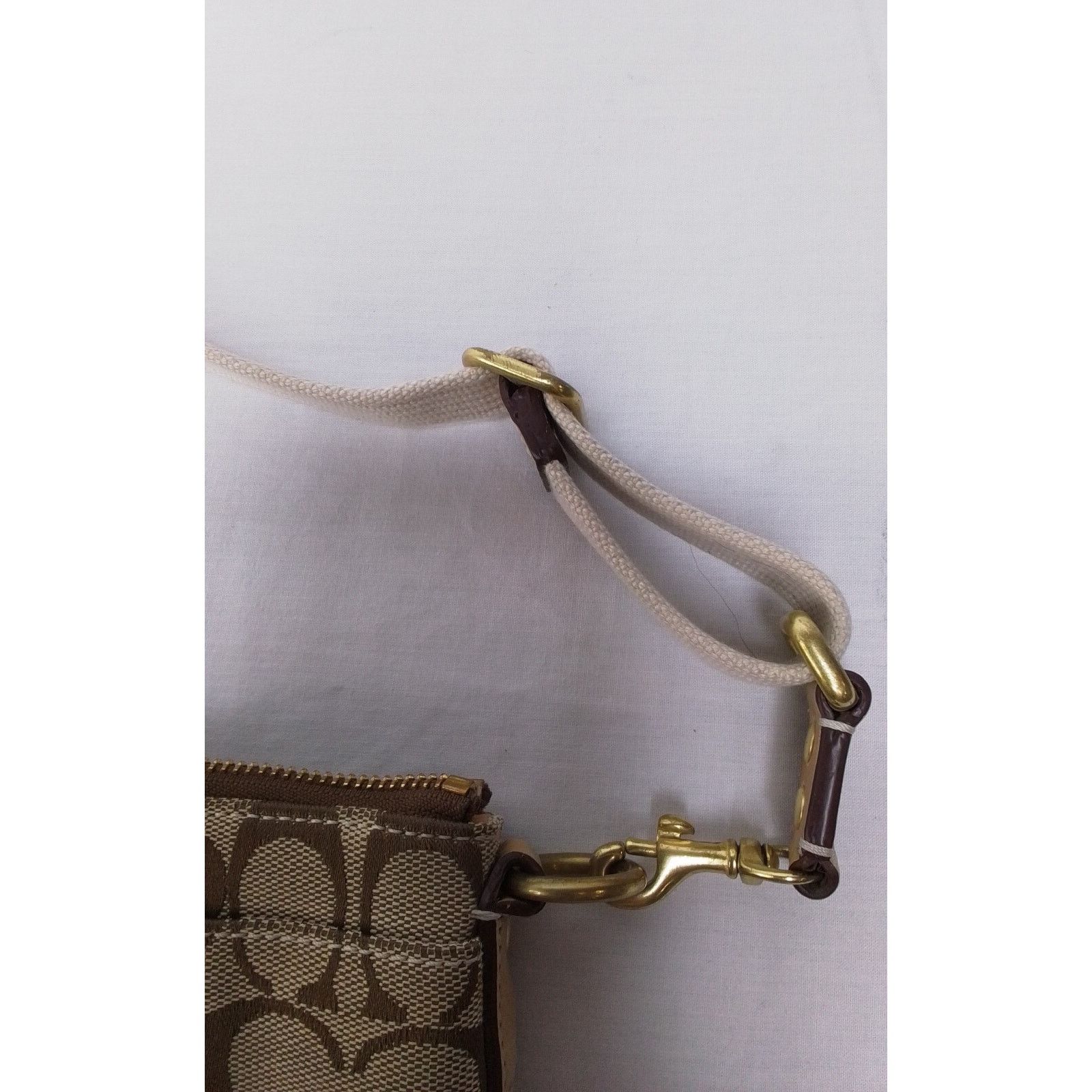 Coach Coach Signature Brown Crossbody Purse Swing Bag #J2038 Size ONE SIZE - 8 Thumbnail