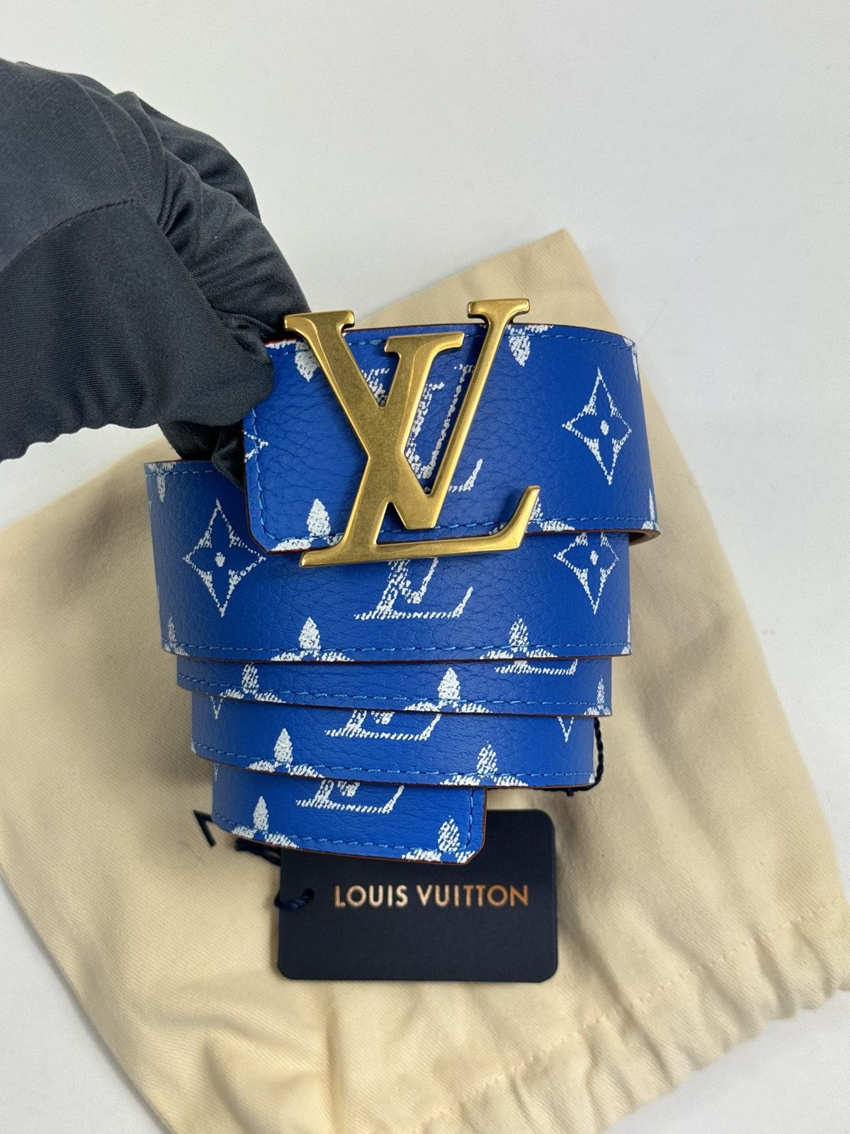 Louis Vuitton LV INITIALS 40MM MONOGRAM REVERSIBLE BELT Size 34 - 1 Thumbnail