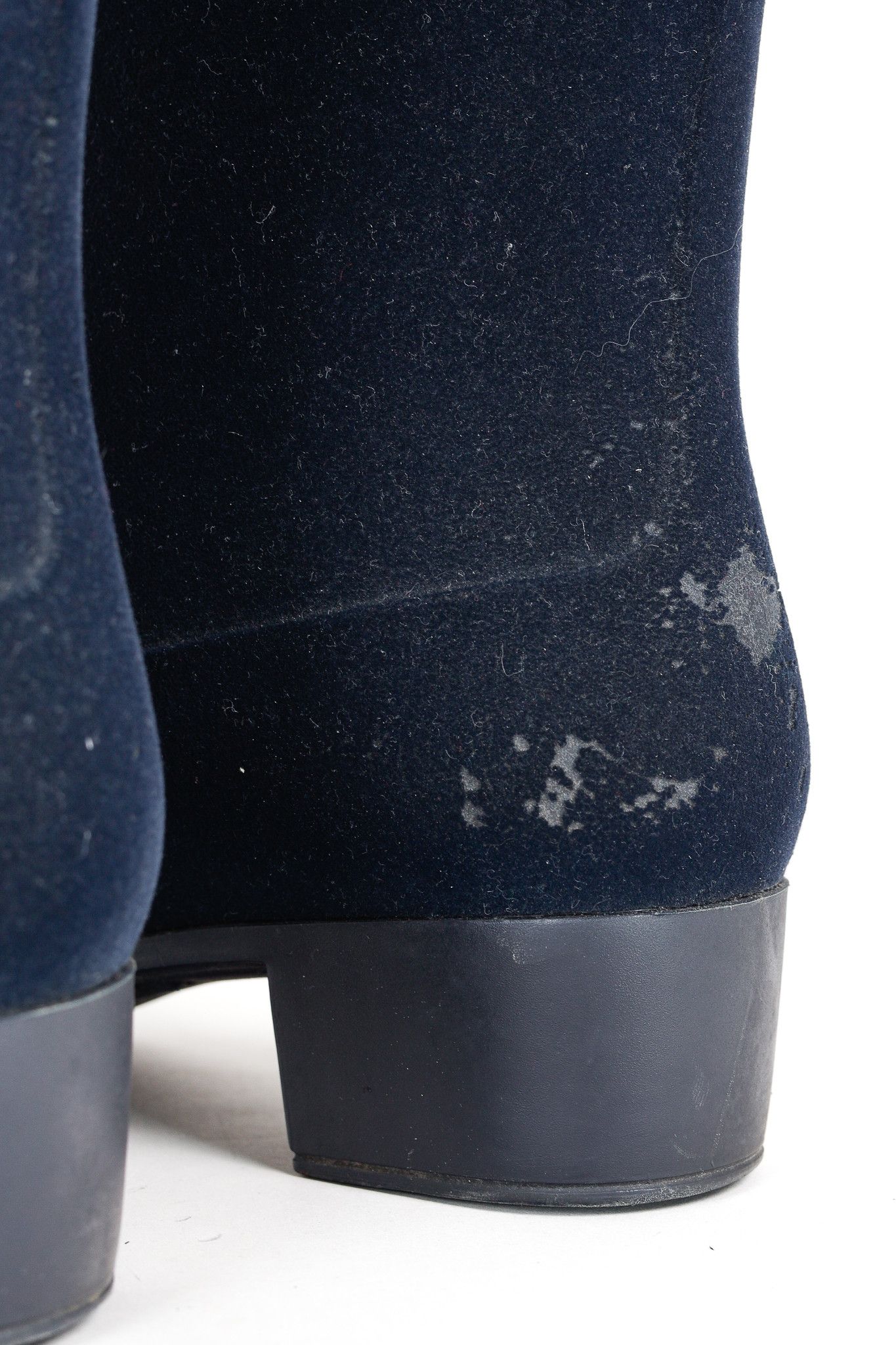 Chanel Chanel 11A Navy Velvet Camellia Rubber Rain Boots Size US 6.5 / IT 36.5 - 9 Thumbnail