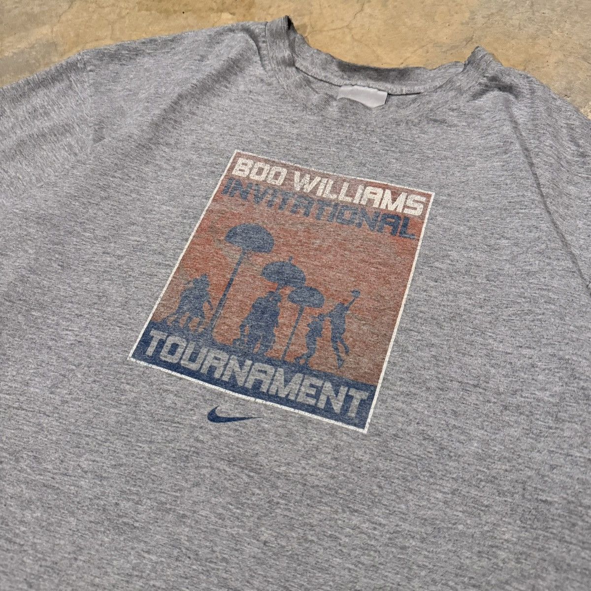 Nike Nike 2000s Distressed Faded Boo Williams Invitational Tee Size US XL / EU 56 / 4 - 3 Thumbnail