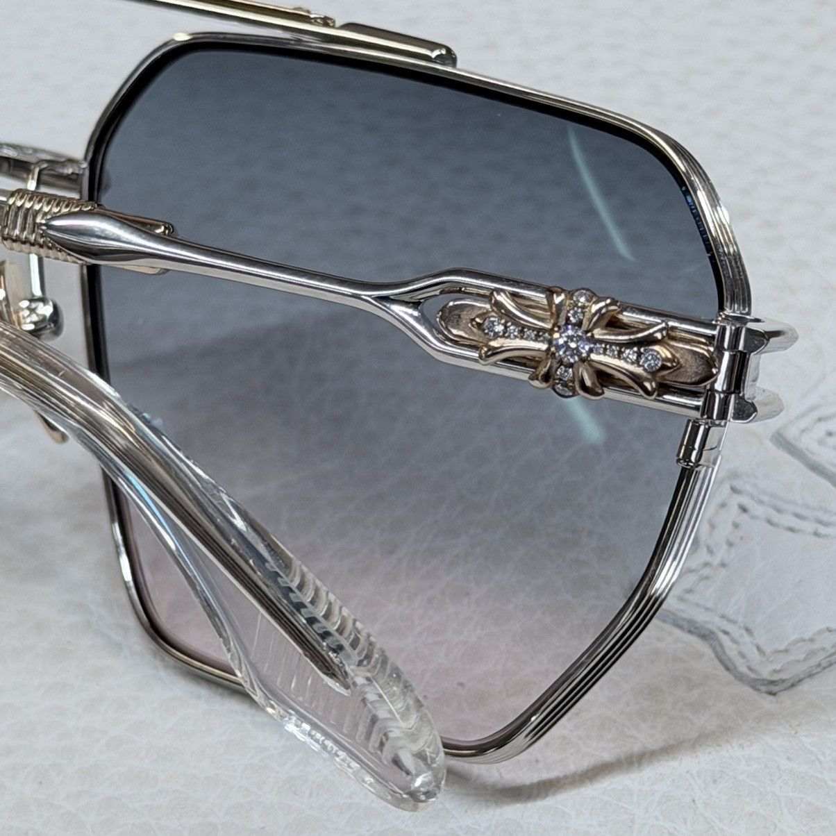 Chrome Hearts 💎JEWEL💎 Chrome Hearts Ripping 1/1 Sunglasses Size ONE SIZE - 16 Thumbnail