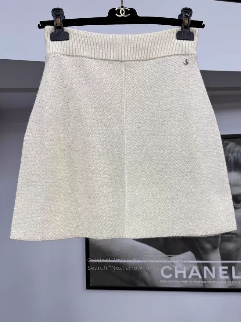 Hermes Hermes Beige Cashmere Skirt Size 24" / US 00 / IT 34 - 1 Thumbnail