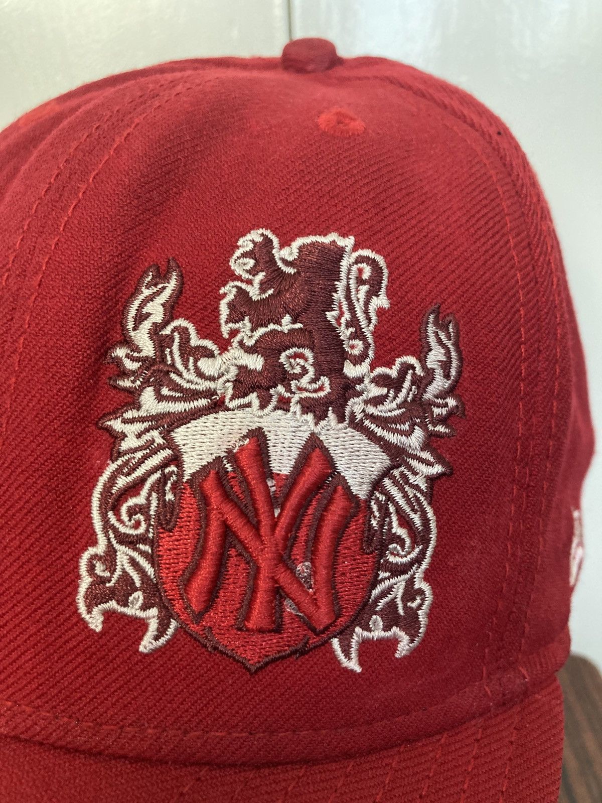 MLB NEW YORK YANKEES NEW ERA 59FIFTY RED HAT BASEBALL CAP FITTED Size ONE SIZE - 5 Thumbnail