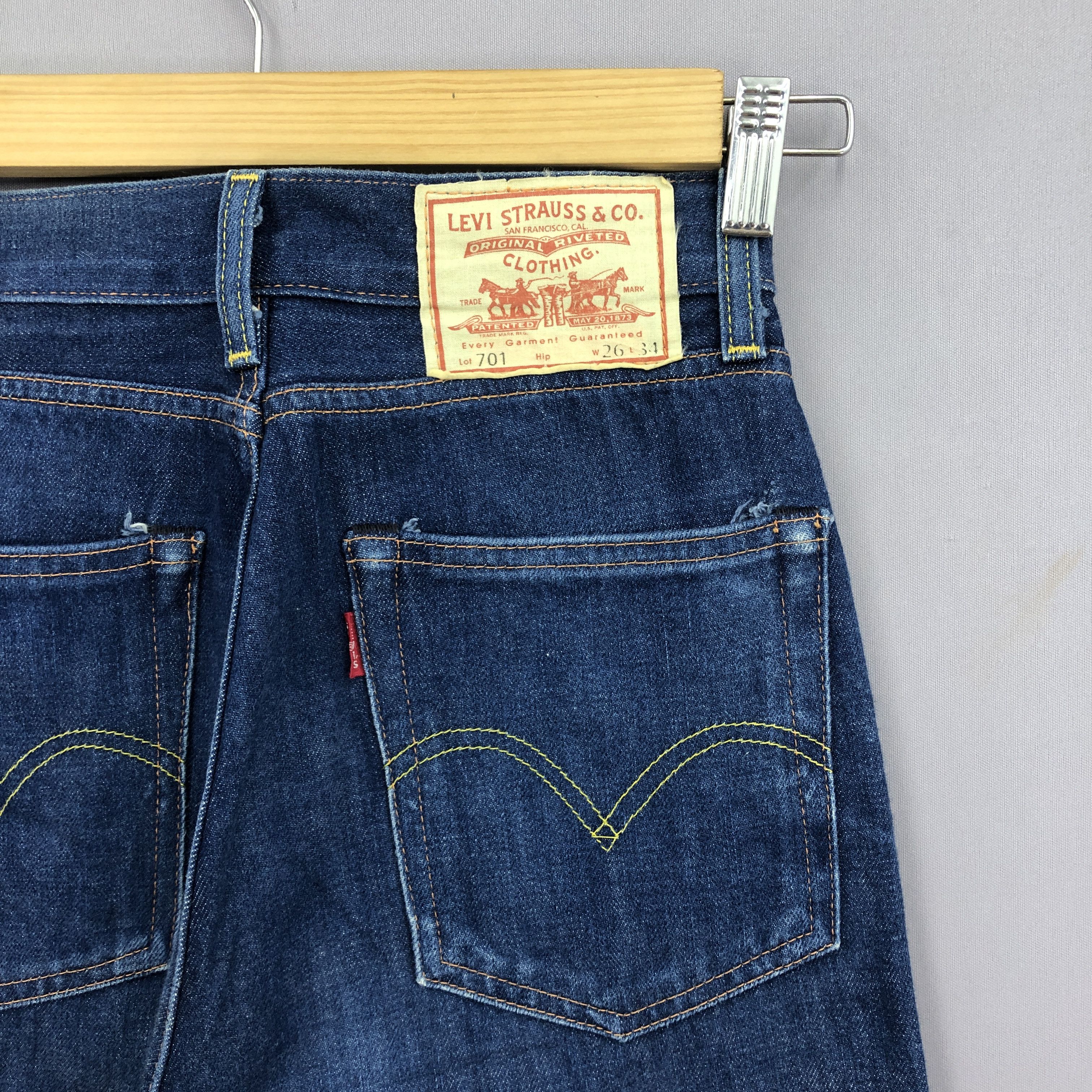 Levi's Vintage Levis 701 Selvedge Jeans Levi's Redline Denim Size 24" / US 00 / IT 34 - 5 Thumbnail