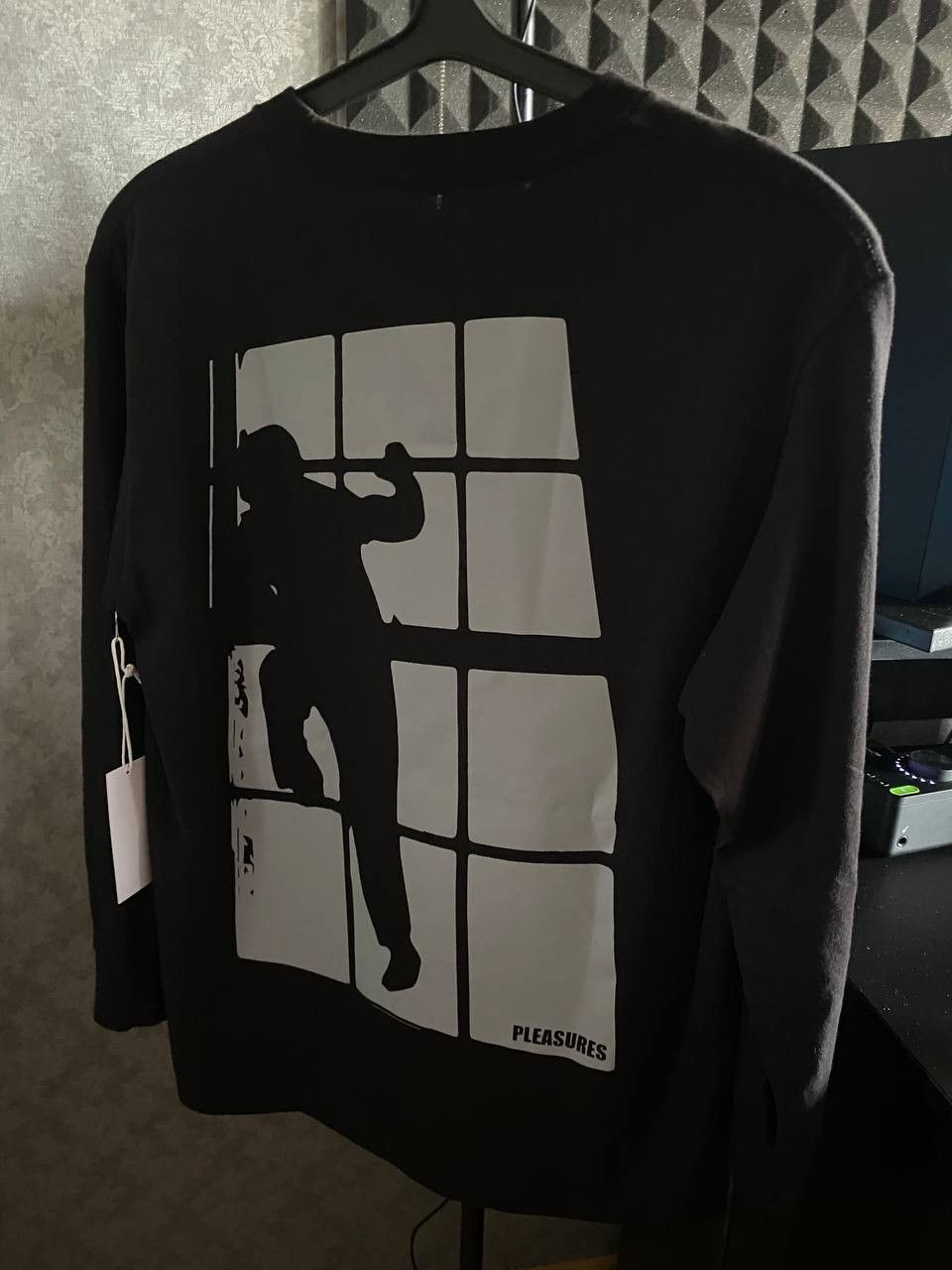 Pleasures Pleasures - Drive Long Sleeve Size US M / EU 48-50 / 2 - 3 Thumbnail