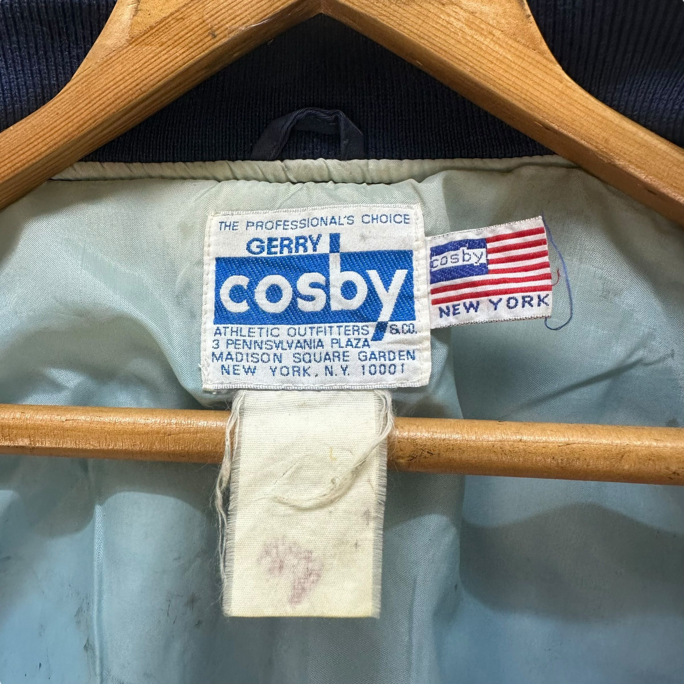 Vintage 80's COSBY MSG BIG LOGO SUN FADED BOMBER JACKET #8745-024 Size US L / EU 52-54 / 3 - 19 Thumbnail