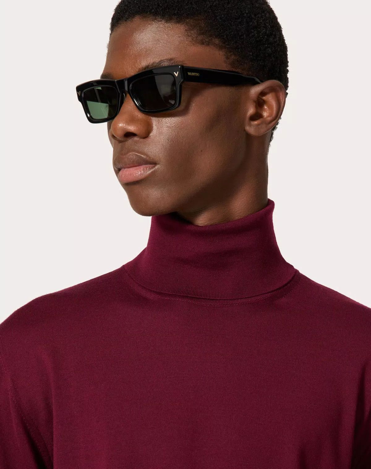 Valentino oc11z0725 High Neck Wool Jumper in Dark Red Size US XL / EU 56 / 4 - 5 Thumbnail