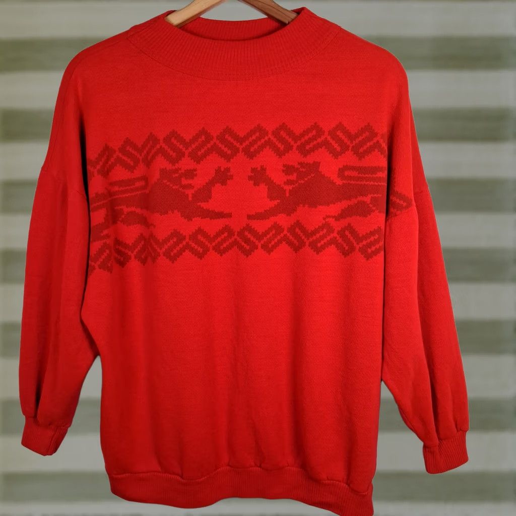 Griffin VINTAGE VA-HO Sweatshirt Small Women Red Mock Neck Griffin Pattern Pullover Knit Long Sleeve Autumn Winter Spring Cozyarna Size S / US 4 / IT 40 - 1 Thumbnail