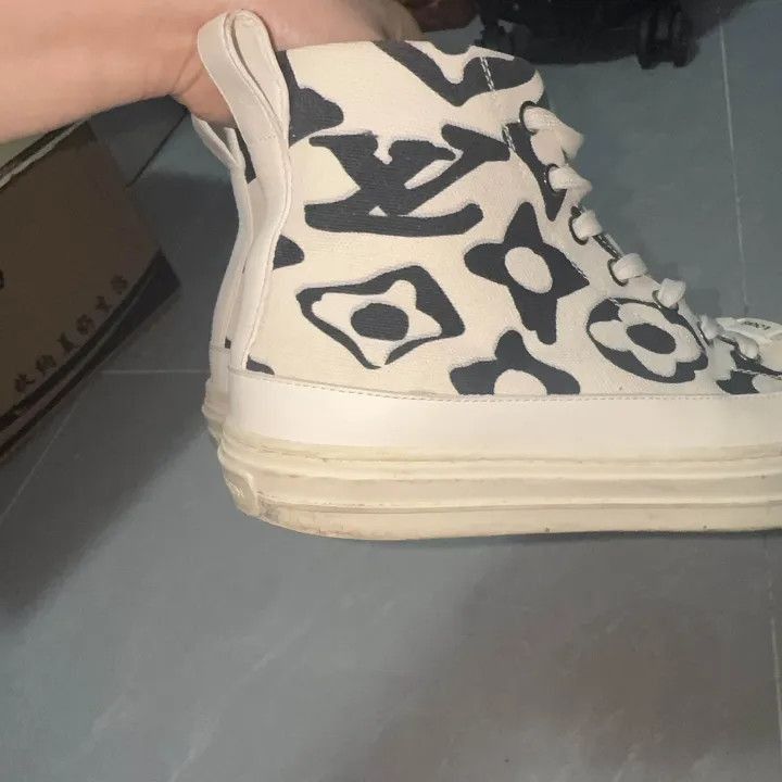 Louis Vuitton Louis Vuitton Stellar High-Top Fashion Sneakers -2508 Size US 5 / IT 35 - 6 Thumbnail