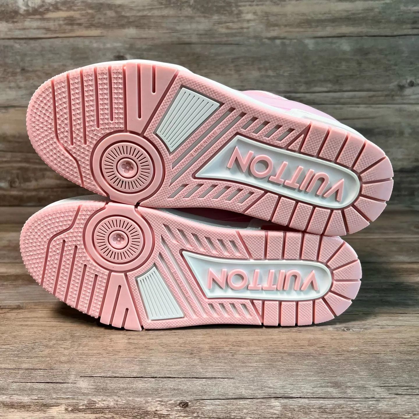 Louis Vuitton LV Trainer 25 Pink/White 37 97% NoBox NoFlaws MinorSoleWear Size US 6.5 / IT 36.5 - 6 Thumbnail