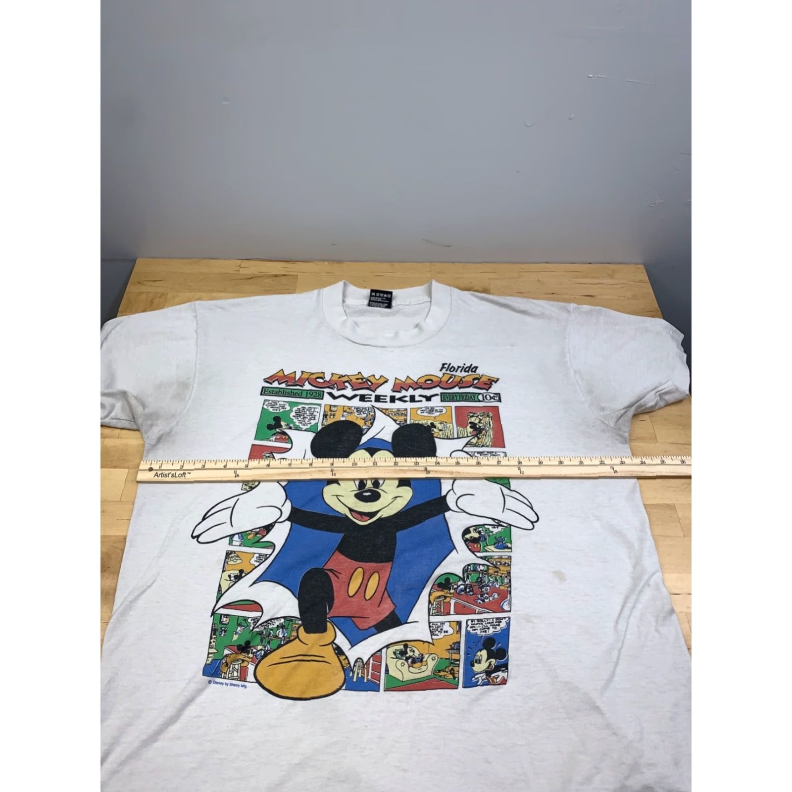 Vintage VINTAGE Best Mickey Mouse Weekly Shirt Mens XL White 11501 Disney Florida Crew Neck Short Sleeve T-Shirt Mens Size US XL / EU 56 / 4 - 5 Thumbnail