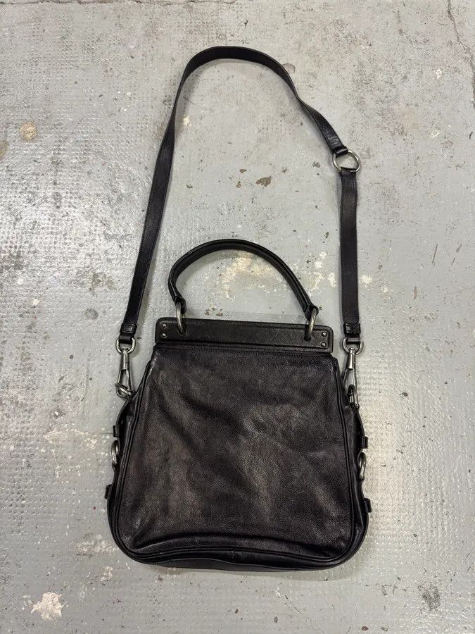 Yves Saint Laurent FW2002 Yves Saint Laurent Mombasa Black Leather Shoulder Bag by Tom Ford Size ONE SIZE - 6 Thumbnail