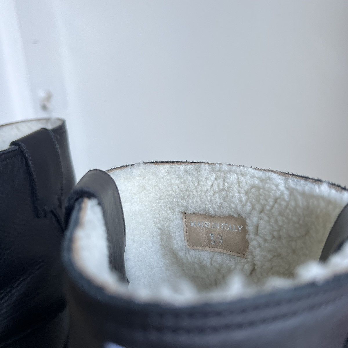 Maison Margiela Margiela Shearling Boots in Black Size US 6.5 / EU 39-40 - 8 Thumbnail