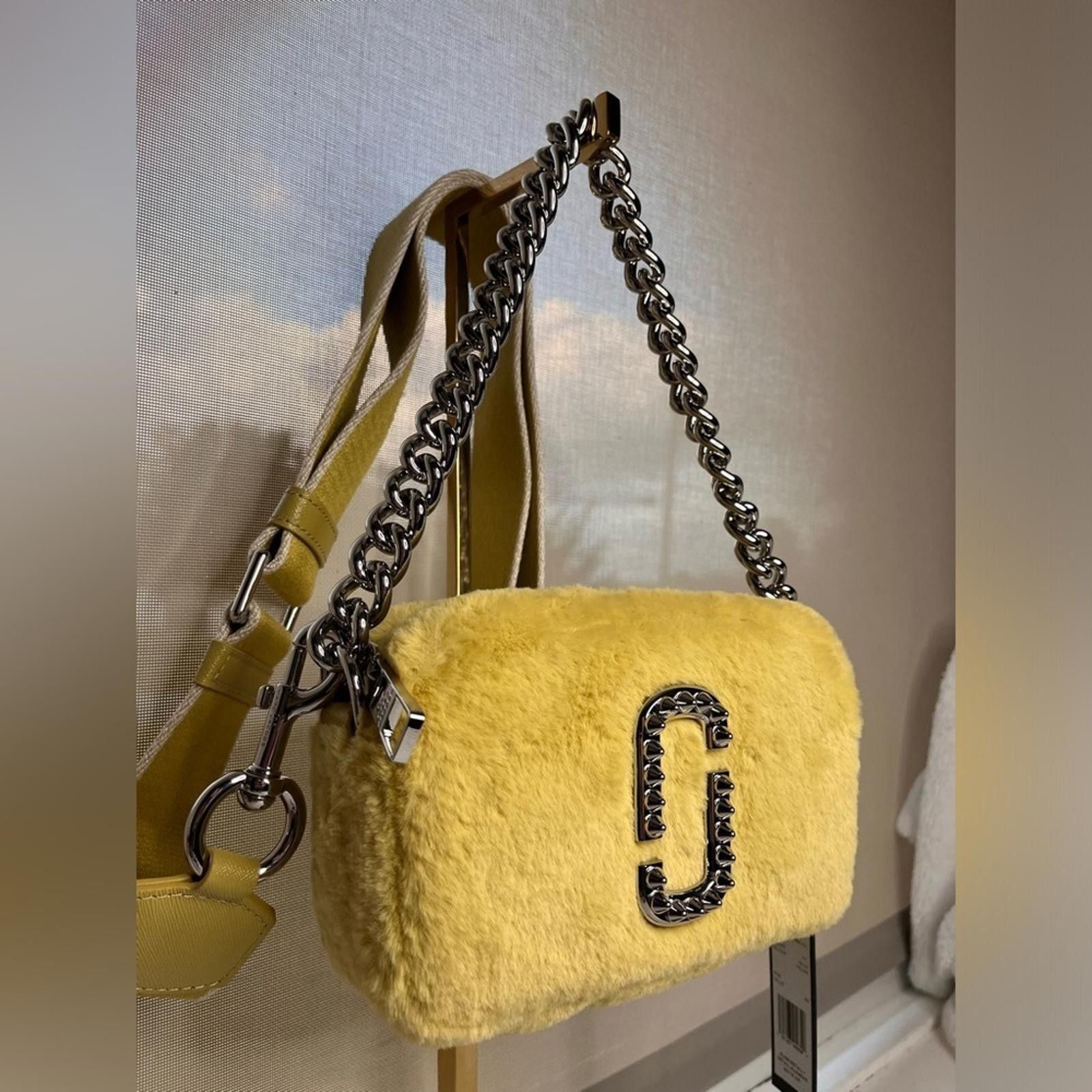 Marc Jacobs Marc Jacobs Stylish Yellow Faux Fur Bag with Chain Strap NWT Size ONE SIZE - 2 Thumbnail
