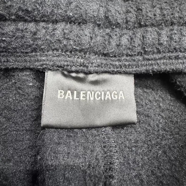 Balenciaga Balenciaga size XS Mud-dyed aged fleece casual pants Size US 27 - 2 Thumbnail
