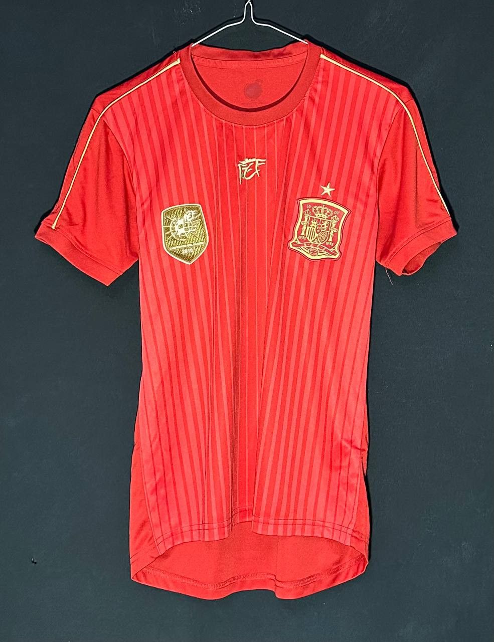 Other Spain FIFA 2010 World Cup Champions Jersey football shirt Size US S / EU 44-46 / 1 - 1 Thumbnail