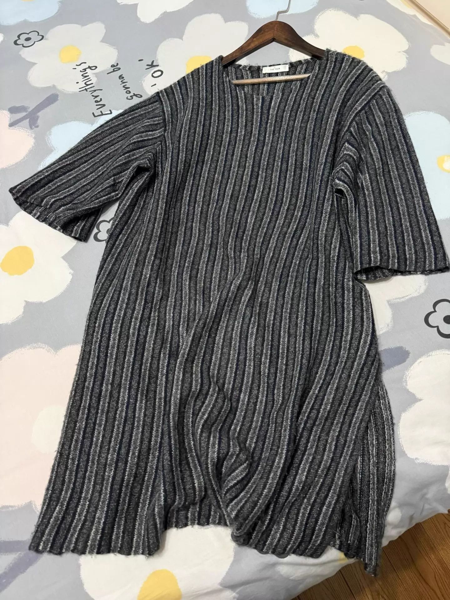 Other Cashmere Knit Short-Sleeve Long Great Fit Super Soft 9/10 Size US S / EU 44-46 / 1 - 2 Thumbnail