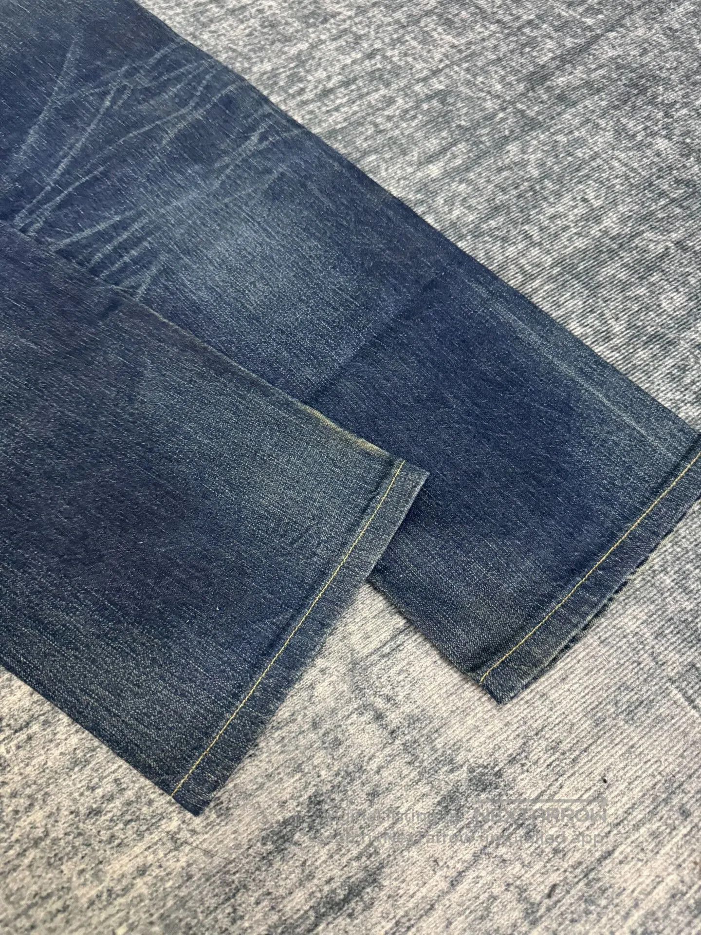 Levi's Vintage Levis 08501 Washed Jeans. Size US 31 - 7 Thumbnail