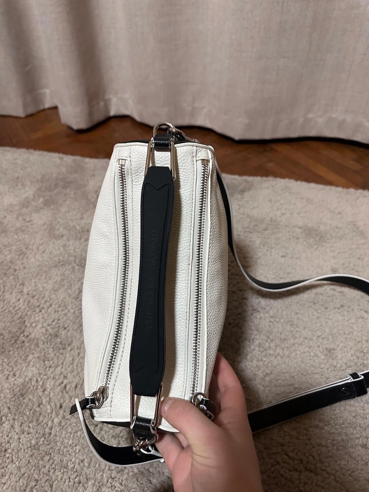 Marc Jacobs Marc Jacobs The Soft Box 23 Crossbody Bag Size ONE SIZE - 7 Thumbnail