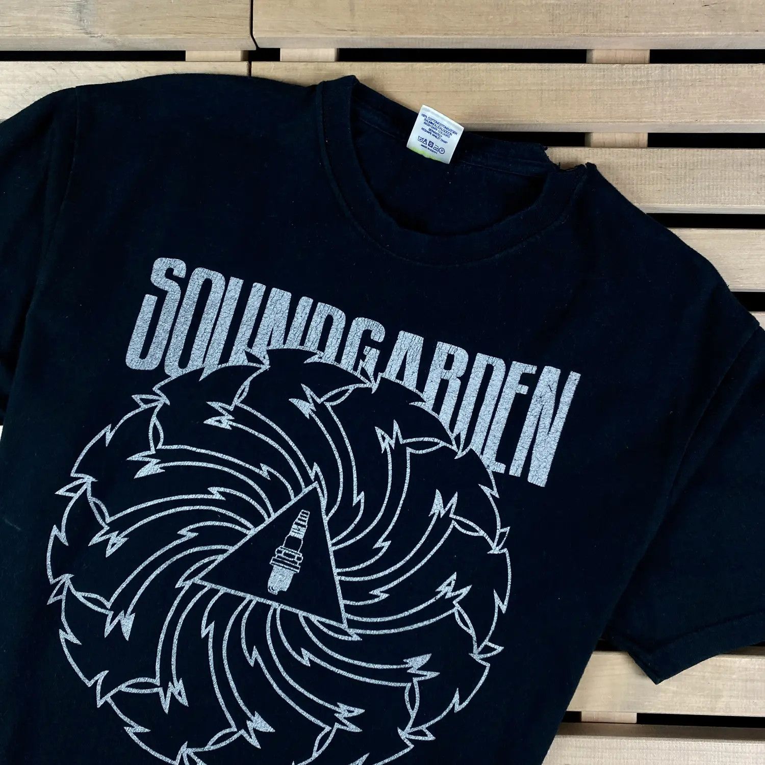 Band Tees Men’s Rock T-Shirt Soundgarden Vintage Size L Size US L / EU 52-54 / 3 - 2 Thumbnail