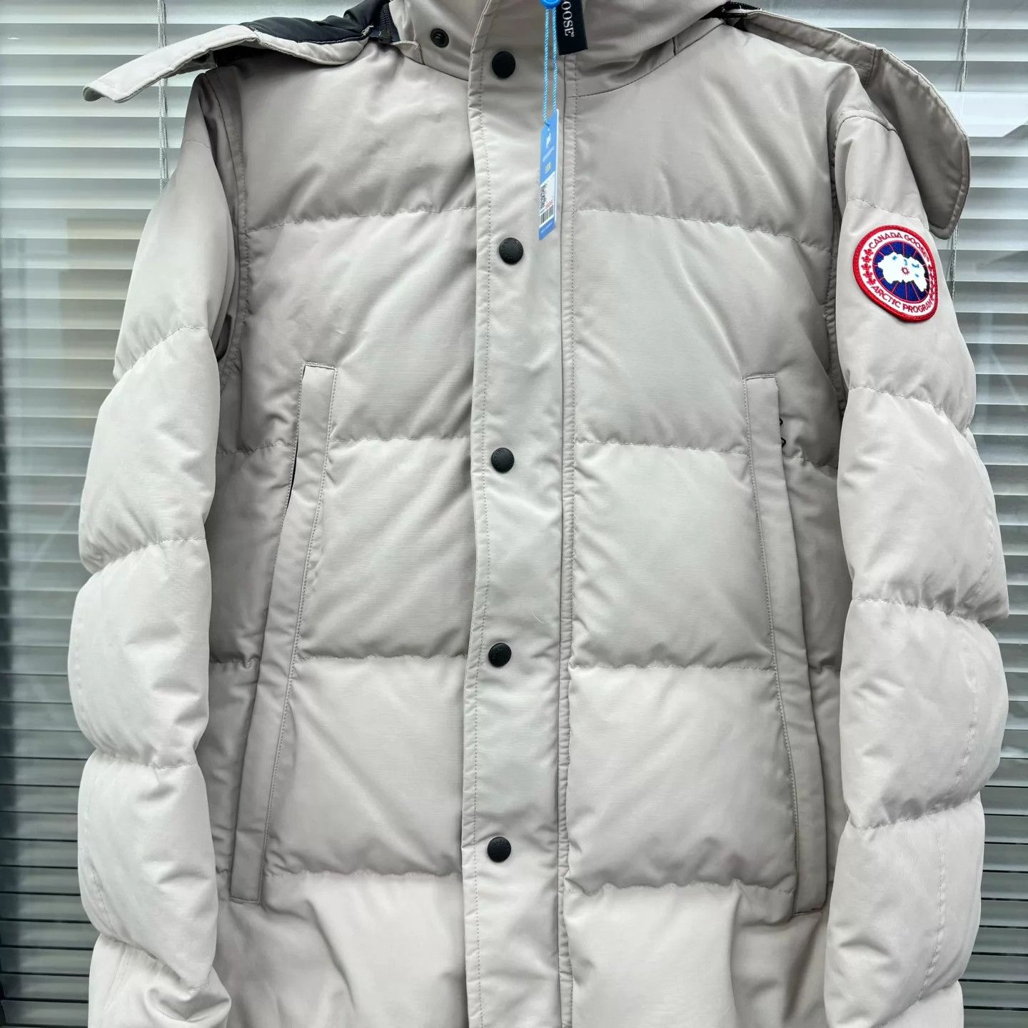 Canada Goose Canada Goose Wyndham Stone Gray M 99 New Size US M / EU 48-50 / 2 - 3 Thumbnail