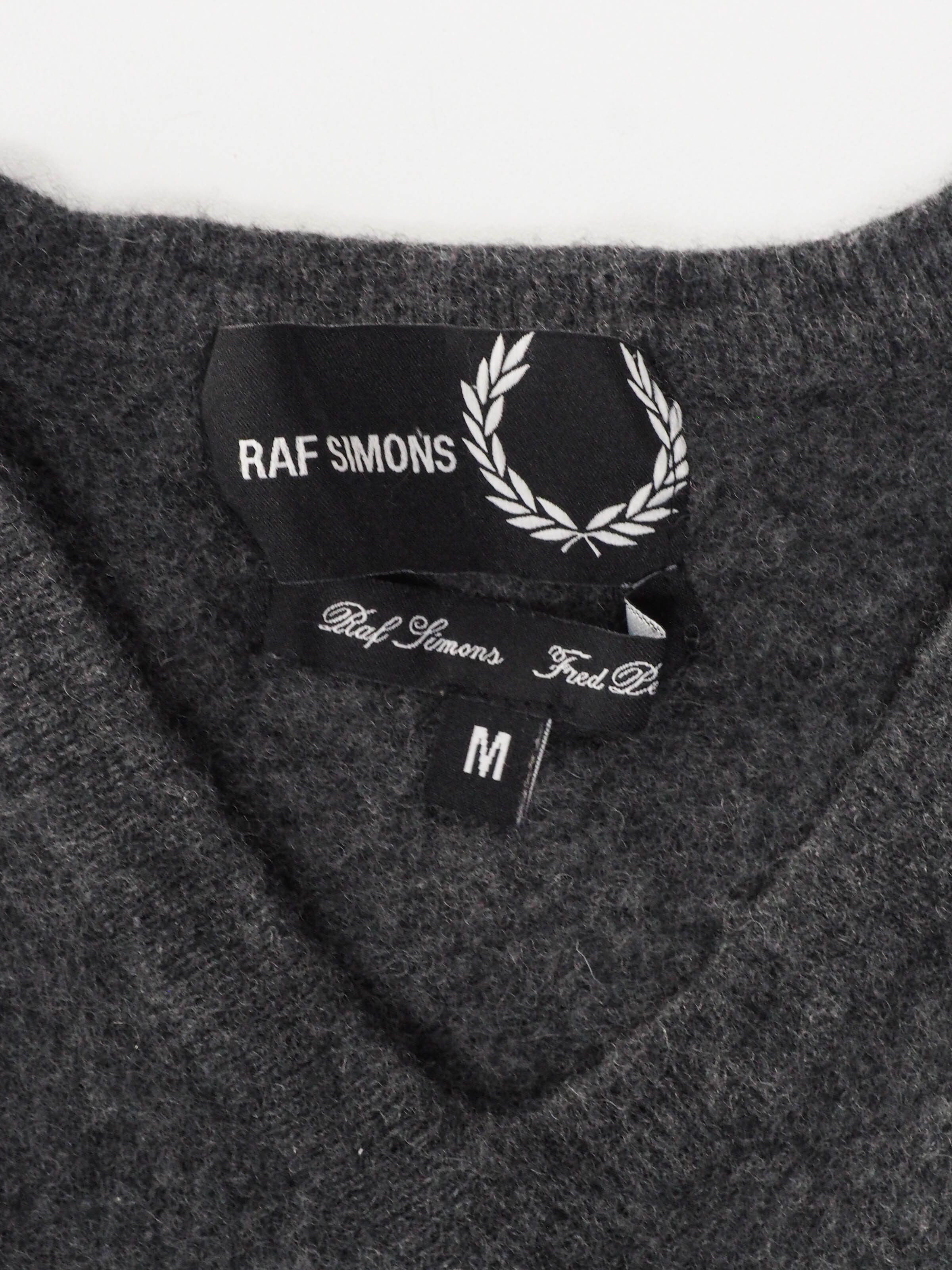 Fred Perry × Raf Simons Fred Perry x Raf Simons V neck sweater Size S / US 4 / IT 40 - 5 Thumbnail