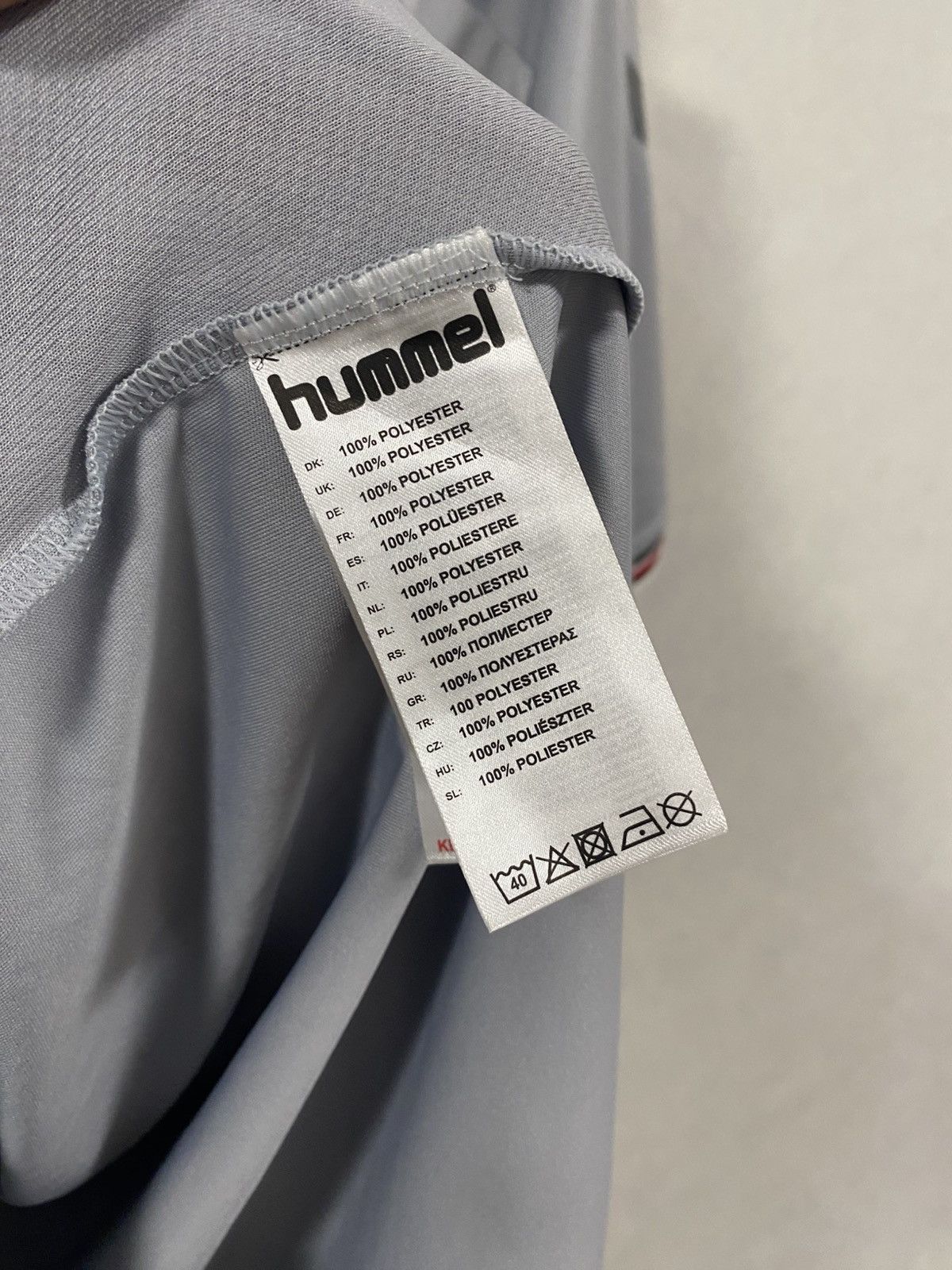 Hummel Hummel Charlton Athletic Away Football Shirt 2010/11 Sz: XL Size US XL / EU 56 / 4 - 6 Thumbnail