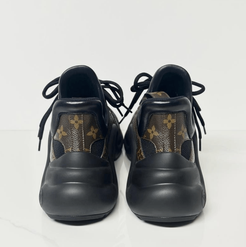 Louis Vuitton Louis Vuitton Round Toe Lace-Up Dad Sneakers Size US 8 / IT 38 - 3 Thumbnail