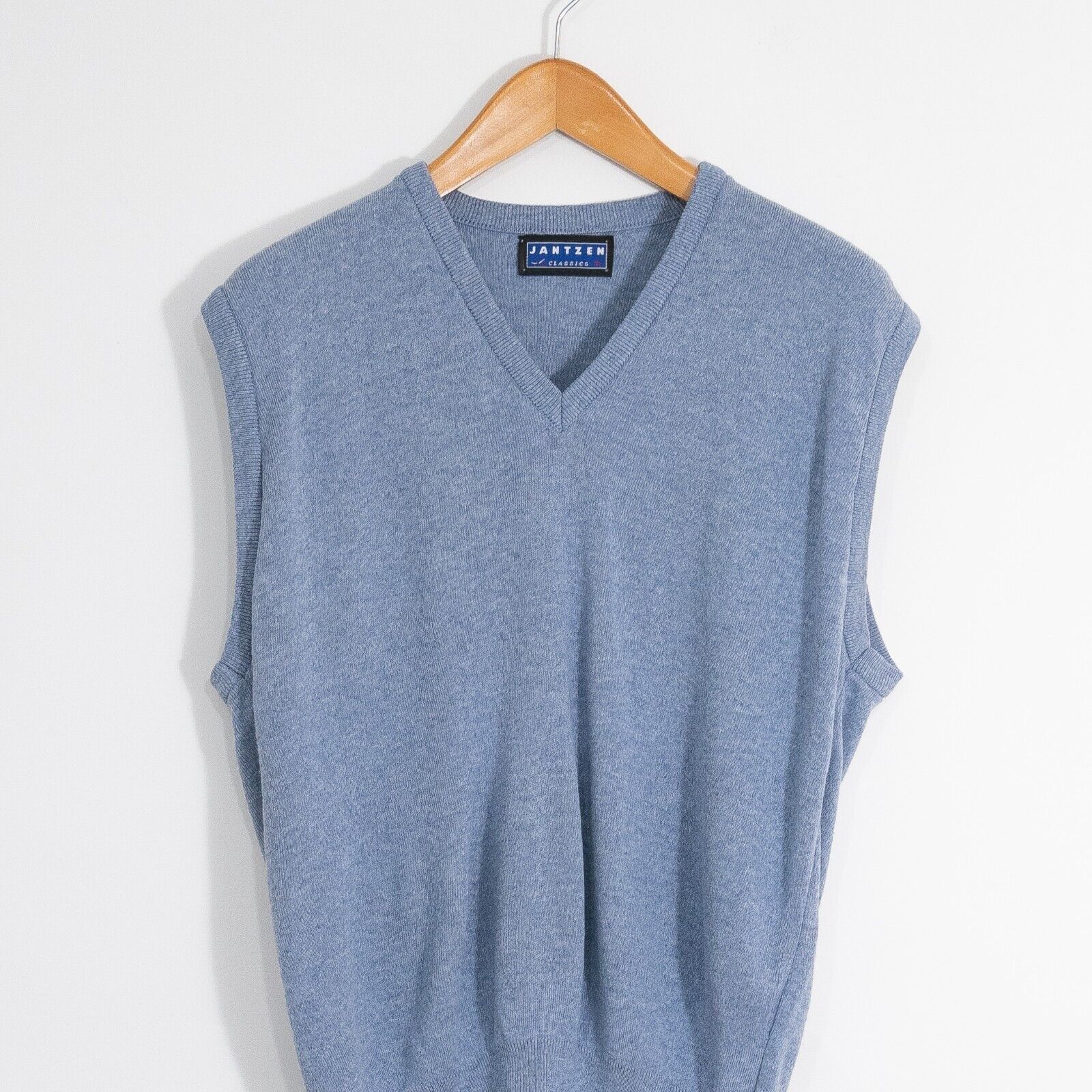 Jantzen × Vintage Vintage Jantzen Sleeveless Vest Sweater XL - V-Neck Acrylic Size US XL / EU 56 / 4 - 2 Thumbnail