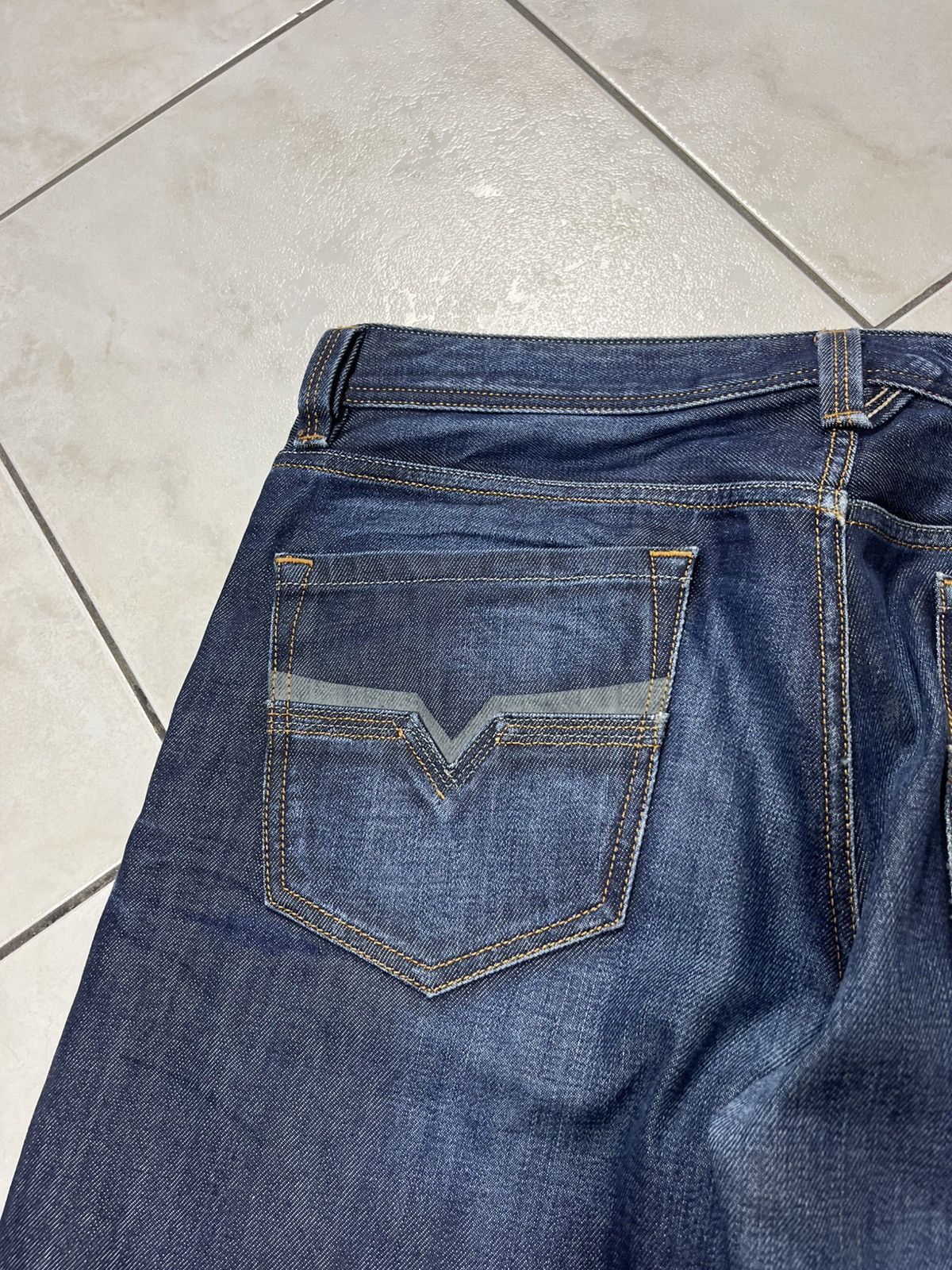 Diesel × Vintage Vintage Diesel larkee waxed y2k distressed denim jeans pants Size US 34 / EU 50 - 16 Thumbnail