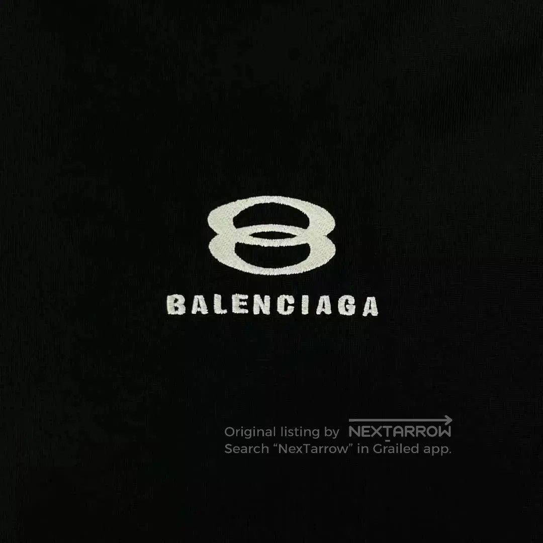 Balenciaga balenciaga black hoodie with logo detail. Size US M / EU 48-50 / 2 - 4 Thumbnail