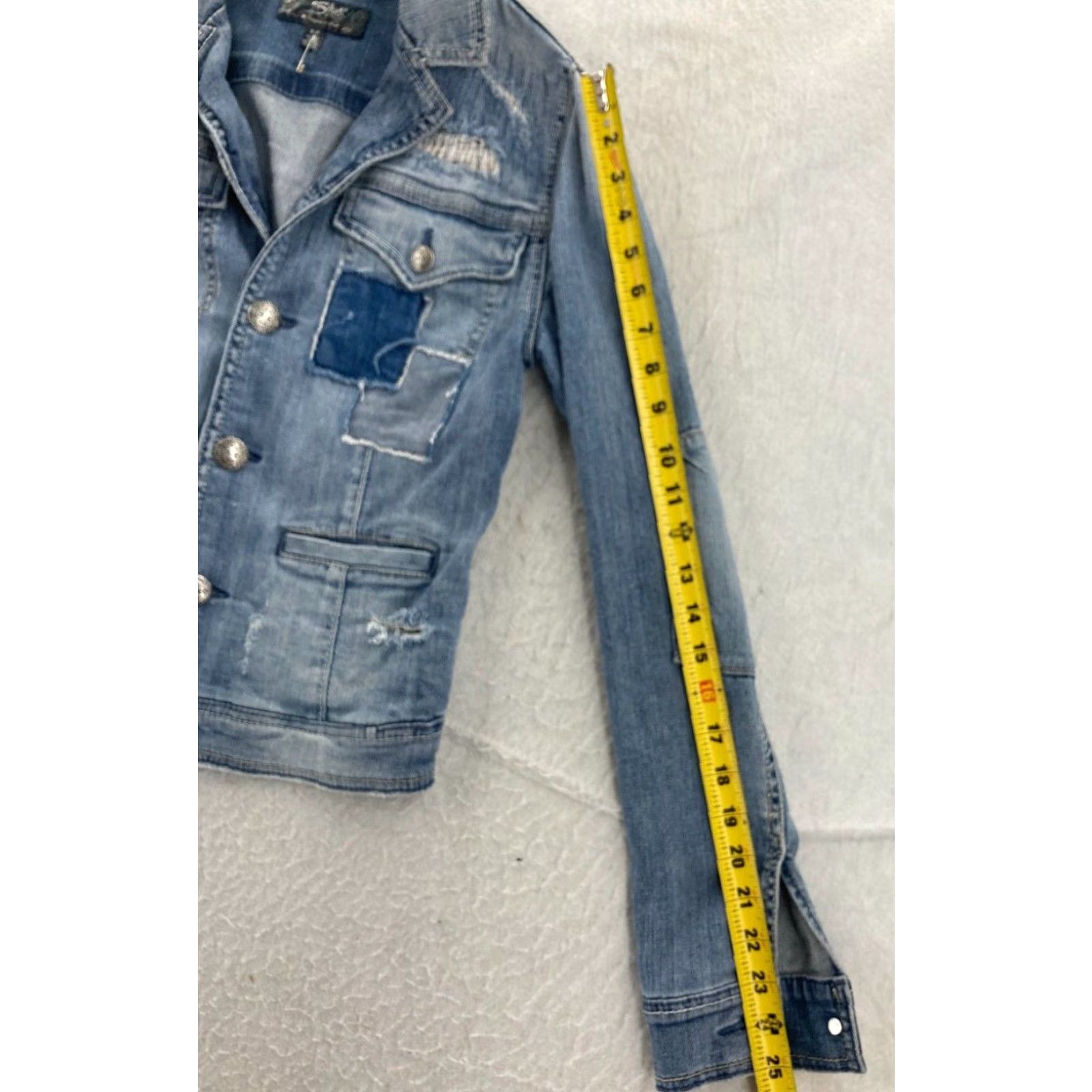 Denime VINTAGE Silver Jeans Denim Jacket Womens Small Blue Stretch Patchwork Trucker Size 28" / US 6 / IT 42 - 4 Thumbnail