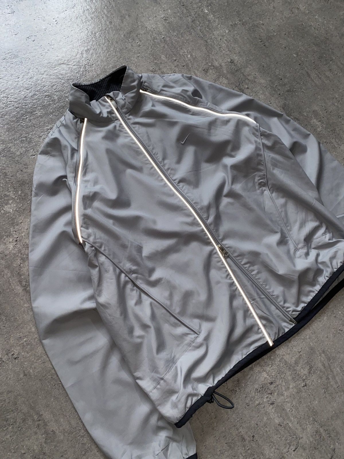 Nike Vintage Nike WMNS Windbreaker Early 2000s Zip Jacket | Y2K | Size M / US 6-8 / IT 42-44 - 3 Thumbnail