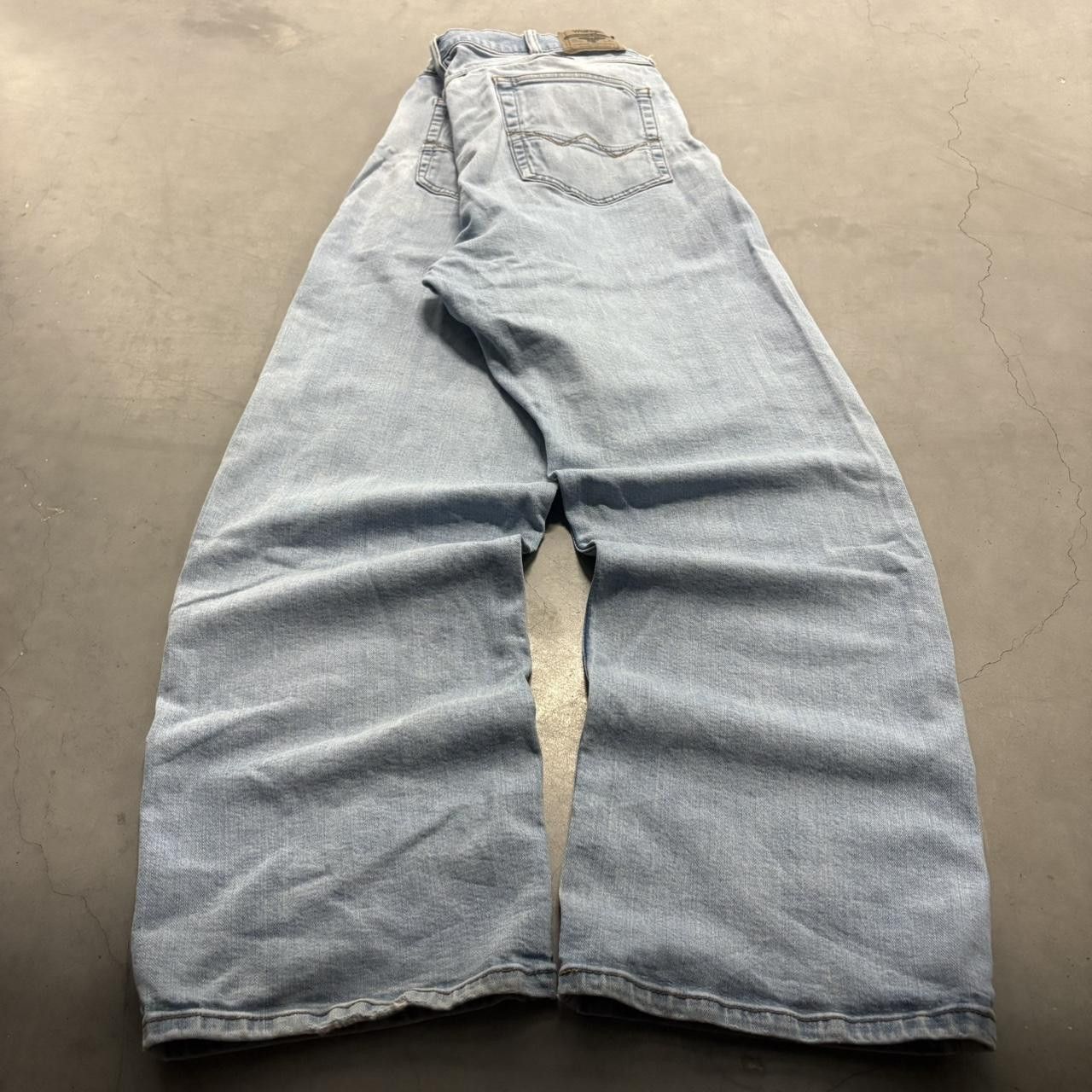 Vintage Crazy Vintage Y2K/2000s Super Baggy Skater Style Relaxed Boot Light Wash Denim Jeans! Size US 38 / EU 54 - 6 Thumbnail