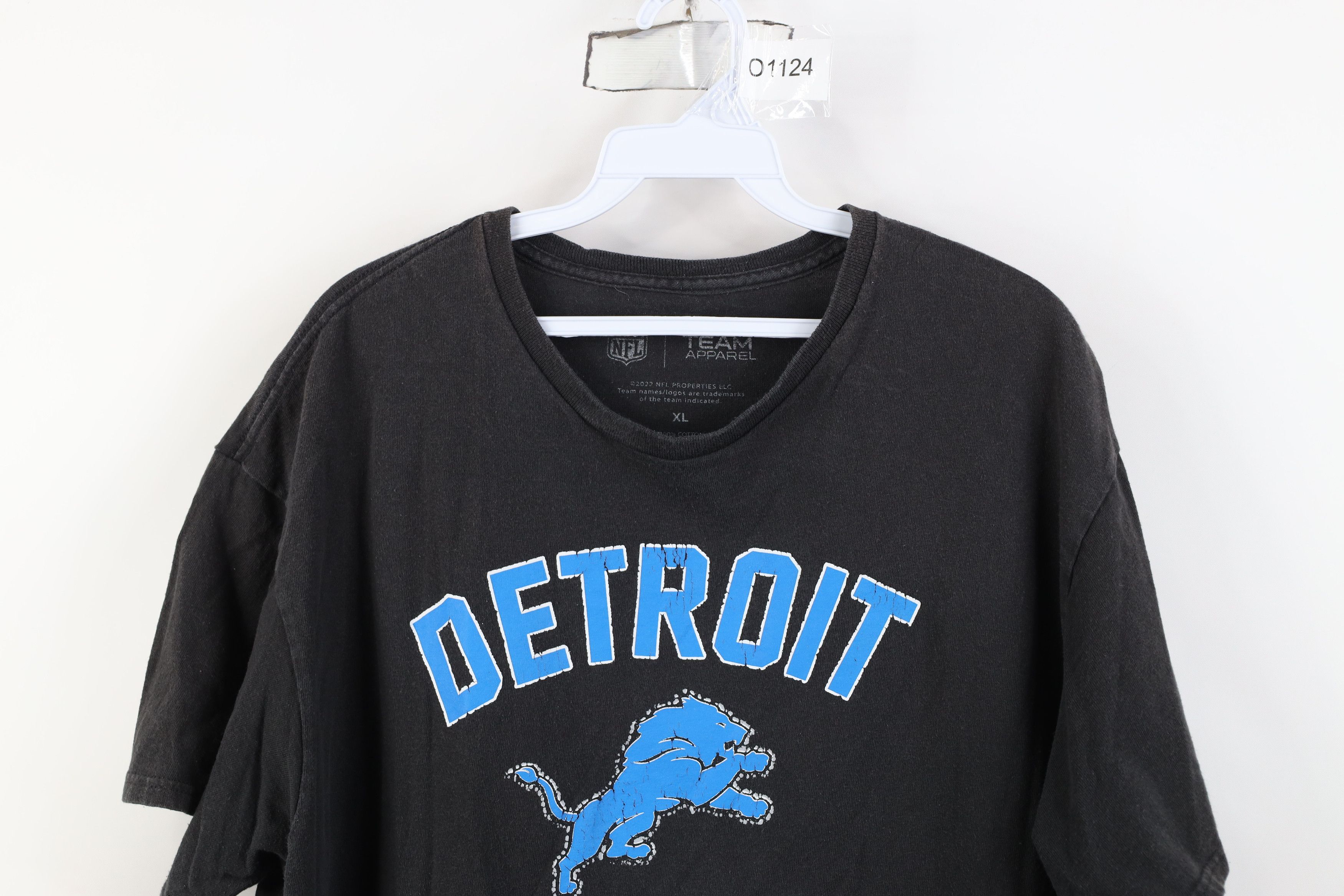Vintage Y2K NFL Detroit Lions Football Short Sleeve T-Shirt Black Size US XL / EU 56 / 4 - 2 Thumbnail