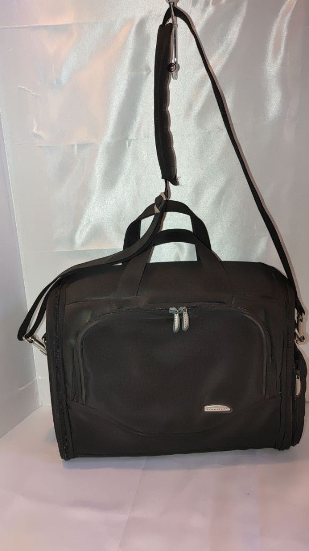 Away Travel Travelon XL Toiletry Weekender Tote Size ONE SIZE - 2 Thumbnail